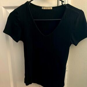 Black short sleeve active basic shirt!